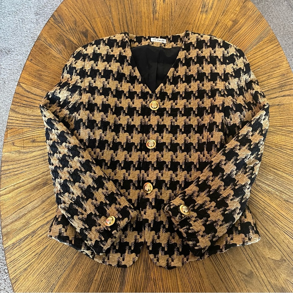 Doncaster Black and Tan Houndstooth Woven Silk Tweed Blazer